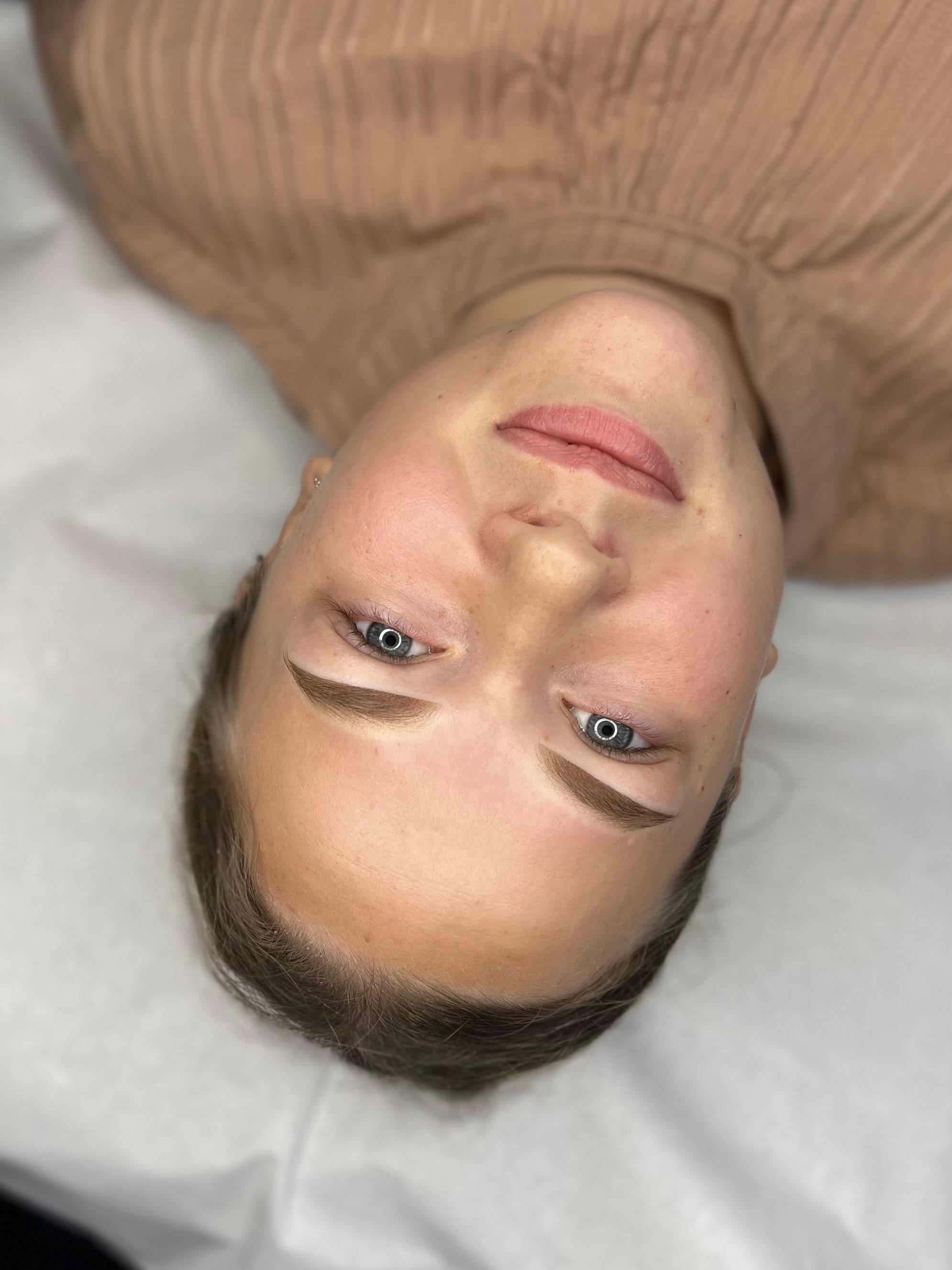 Powderbrows direct na de behandeling