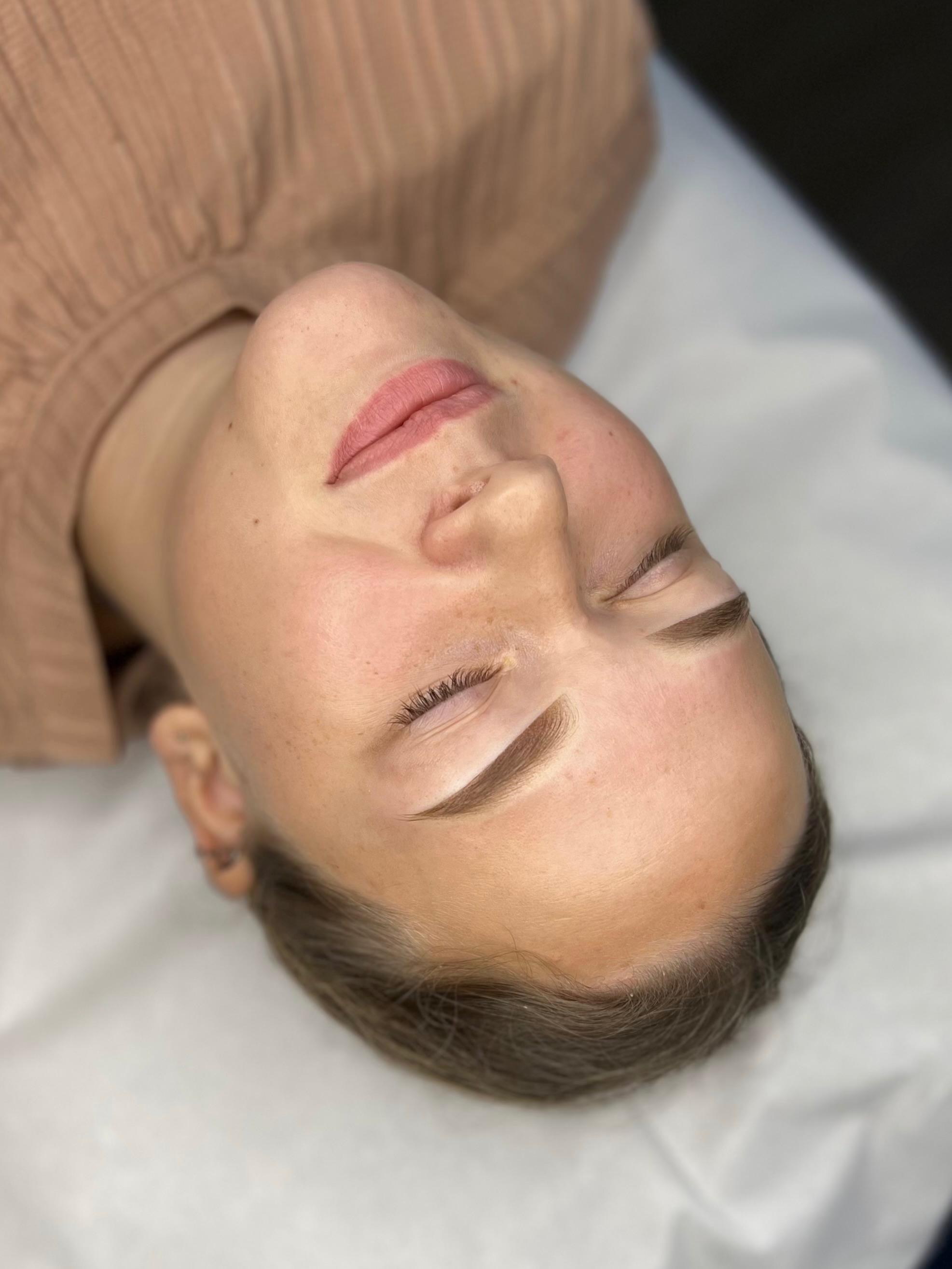 Powderbrows direct na de behandeling