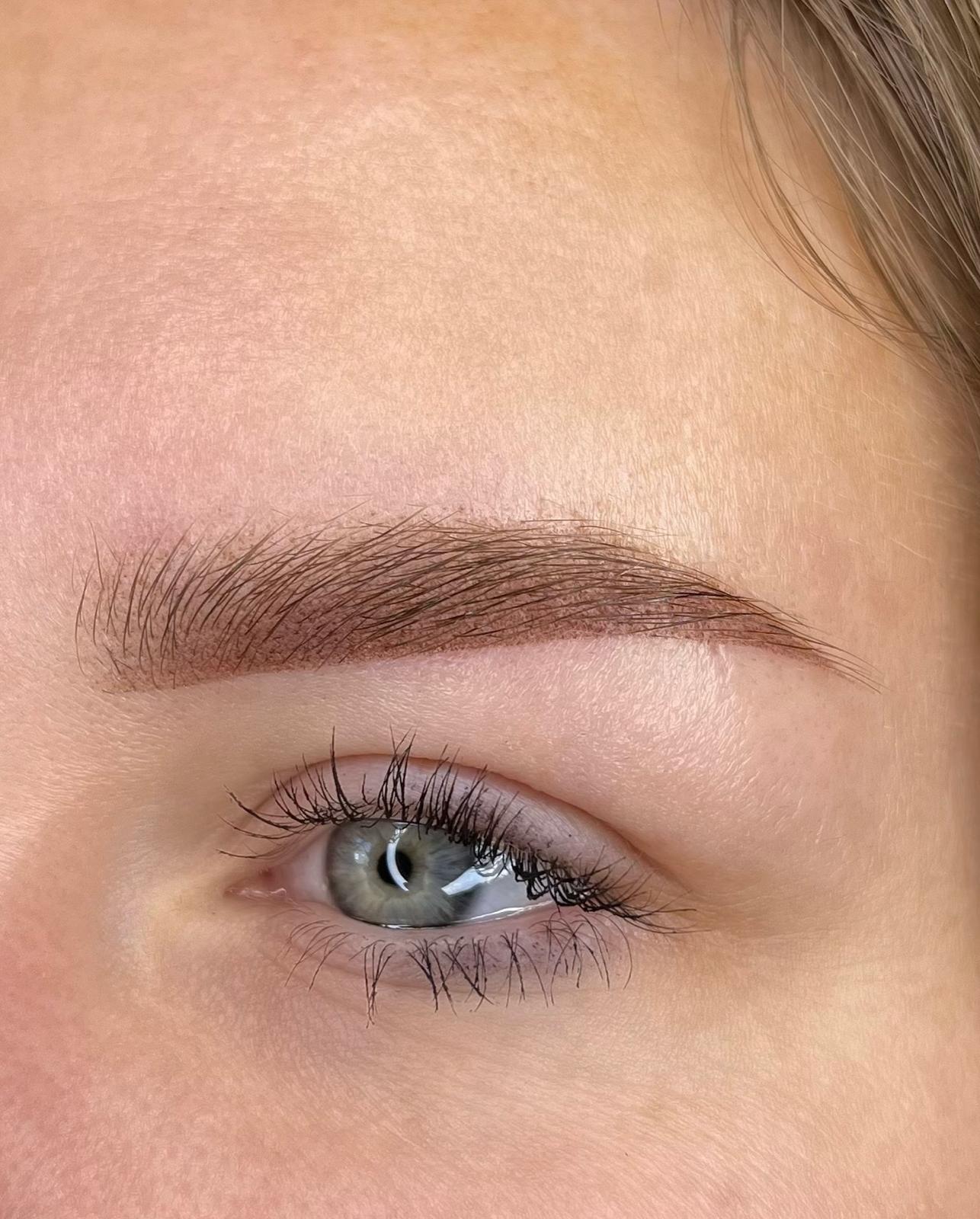Powderbrows direct na de behandeling
