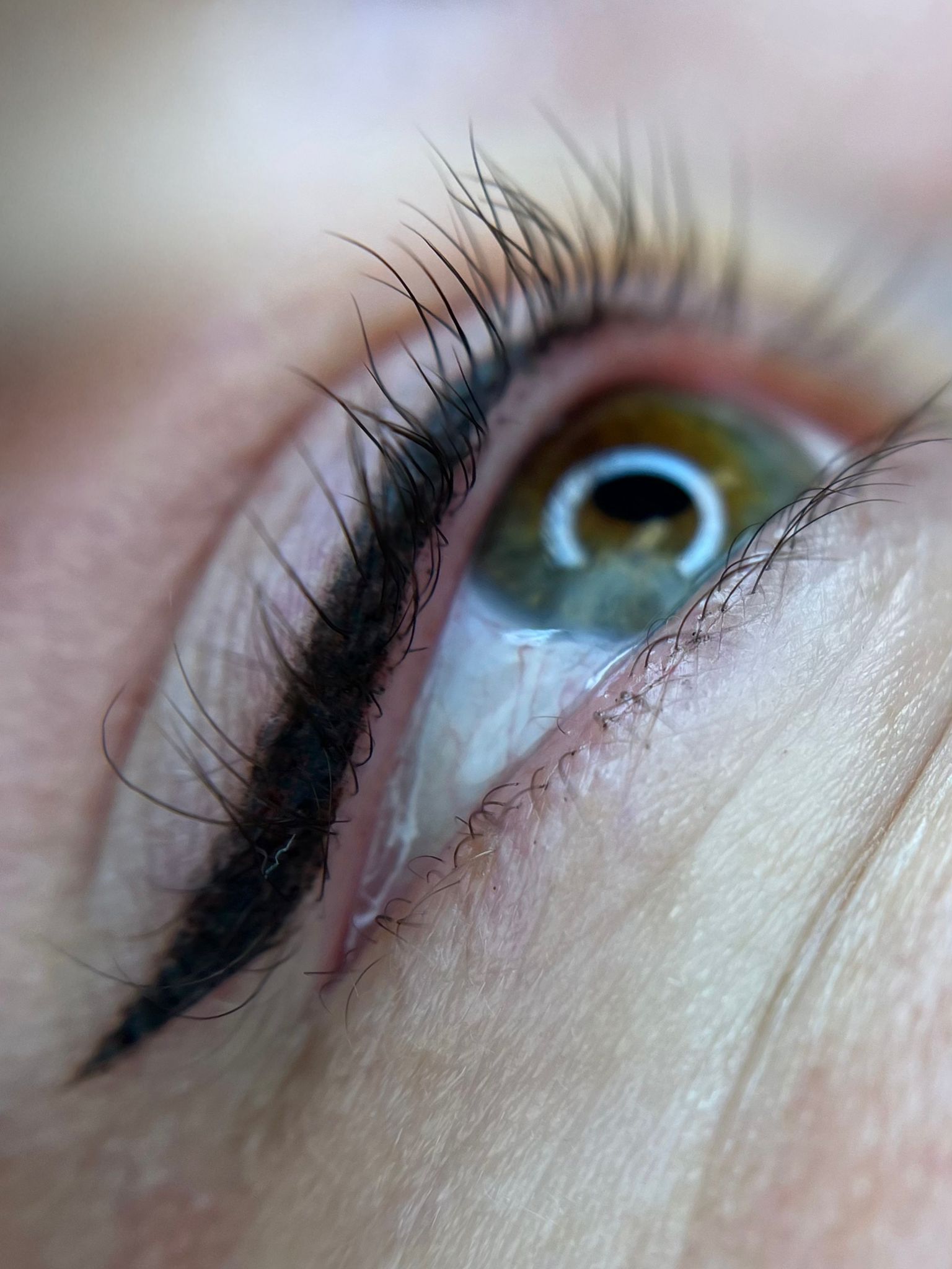 Eyeliner met wing, direct na de behandeling