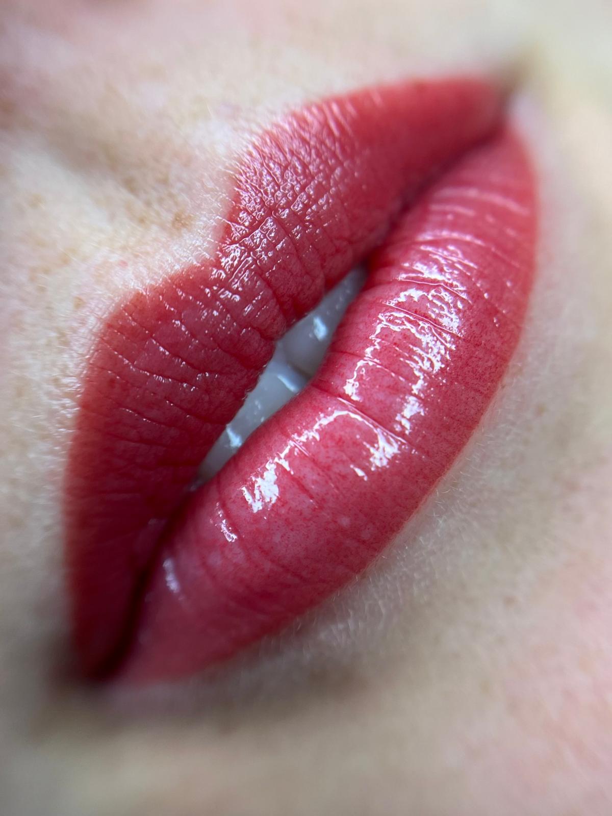 Lippigmentatie direct na de behandeling